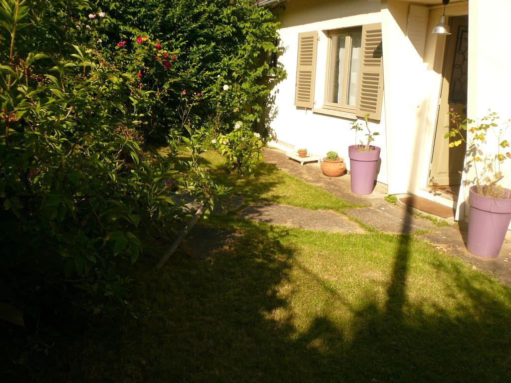 Gite Paris Campagne Mareil-Marly Exterior foto